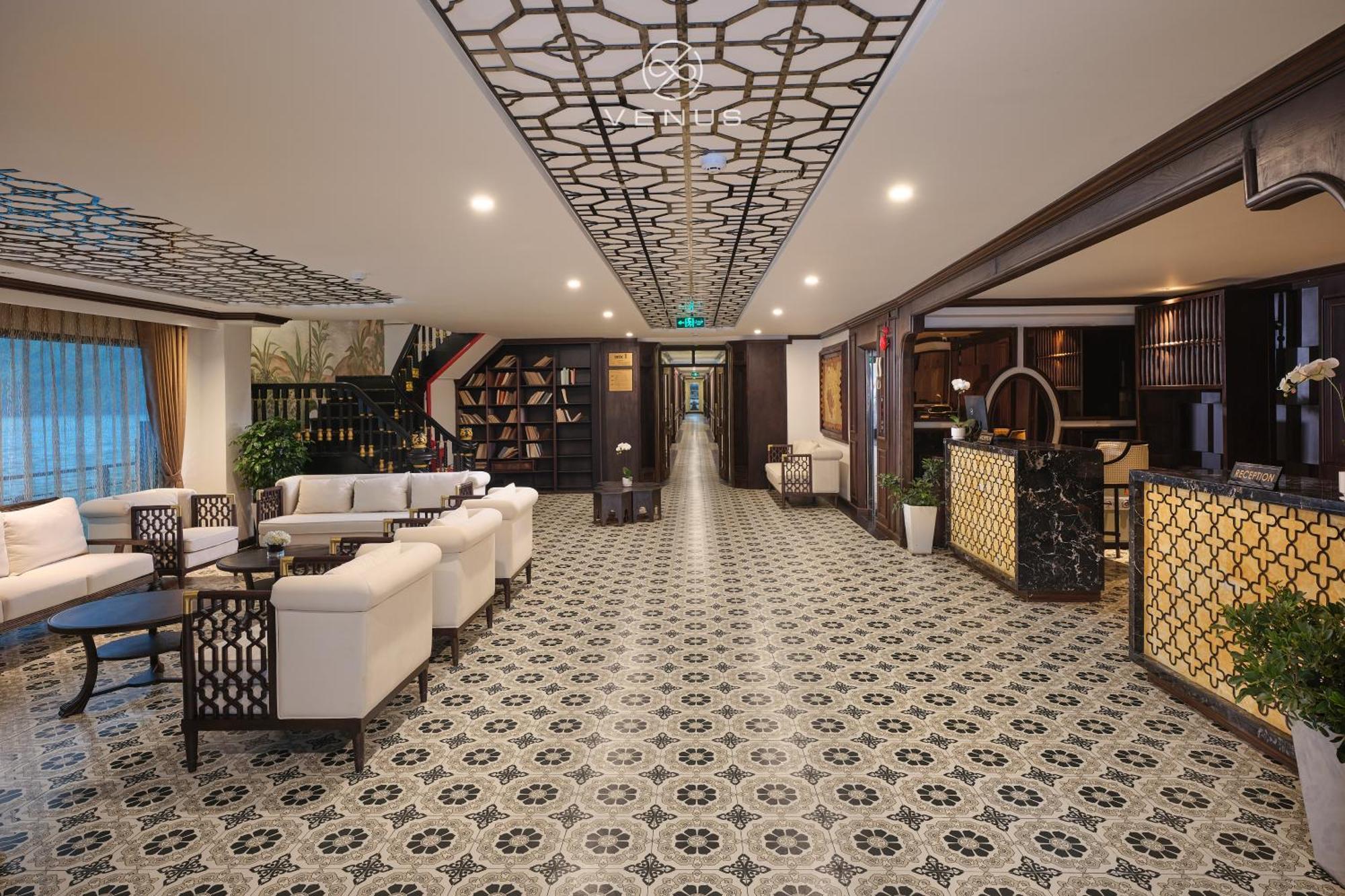 Era Halong Cruise  Hạ Long