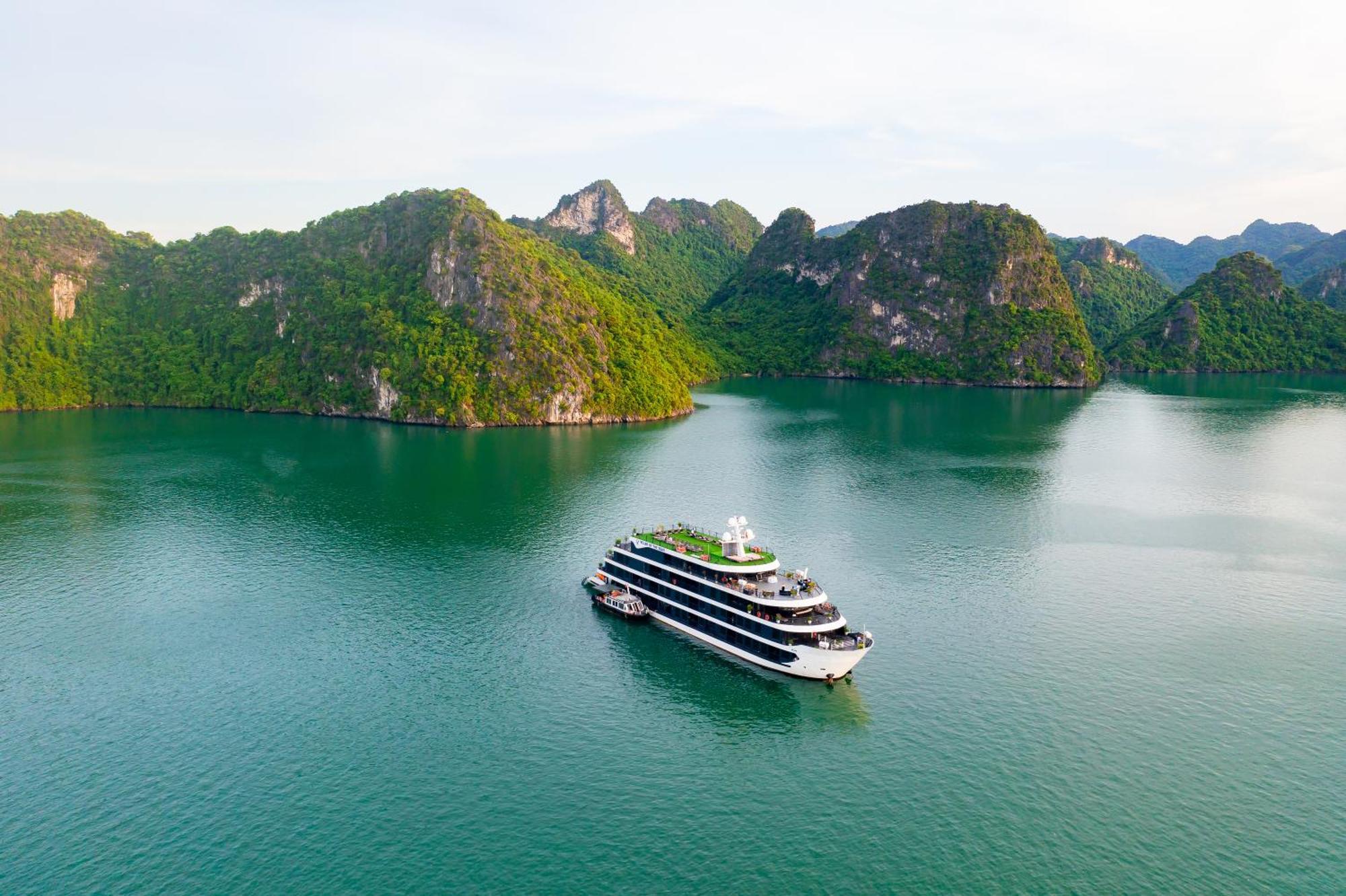  Era Halong Cruise Халонг