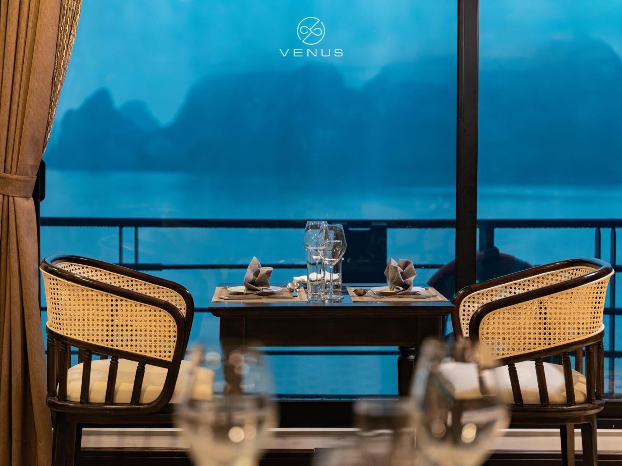 Era Halong Cruise 5* Халонг